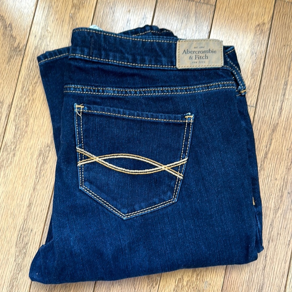 Abercrombie & Fitch 8R blue jeans